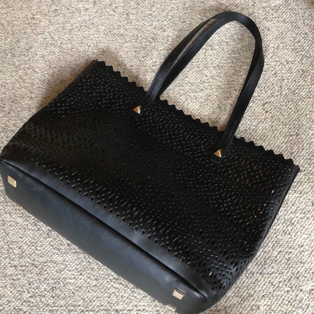 TOTE BAG & FREE GIFT - Stella and Dot